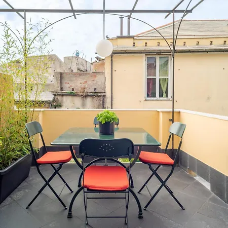 Cosy Apartment With Terrace Genoa Exterior photo